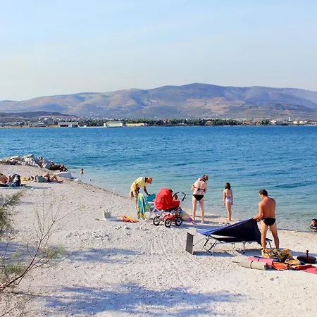 Apartment By The Sea Arbanija, Ciovo - 16762 Trogir
