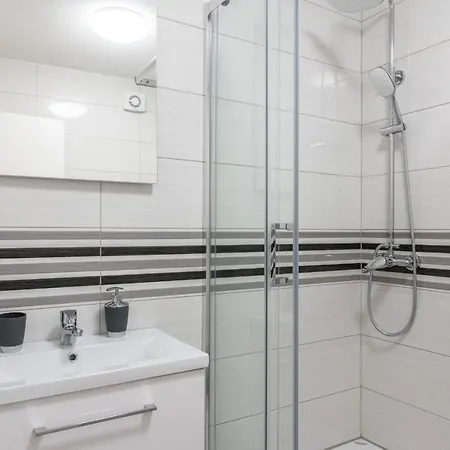 Apartament By The Sea Arbanija, Ciovo - 16762 Trogir